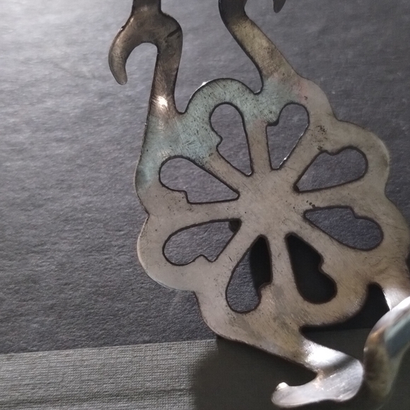 Authentic Sandcast Navajo cuff with genuine turquoise! Vintage/Antique - Picture 5 of 14